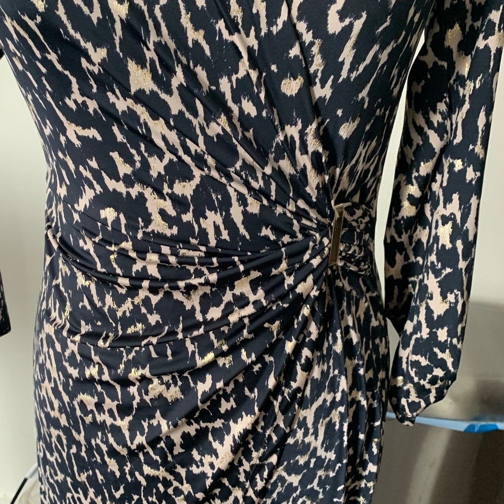 Leopard print long sleeve dress. - Picture 3 of 4
